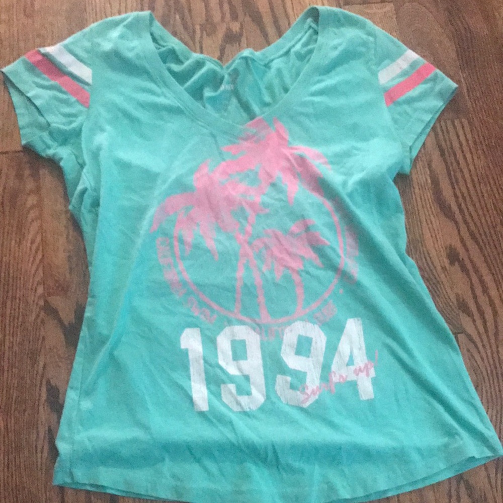 1994 surfs up tee.